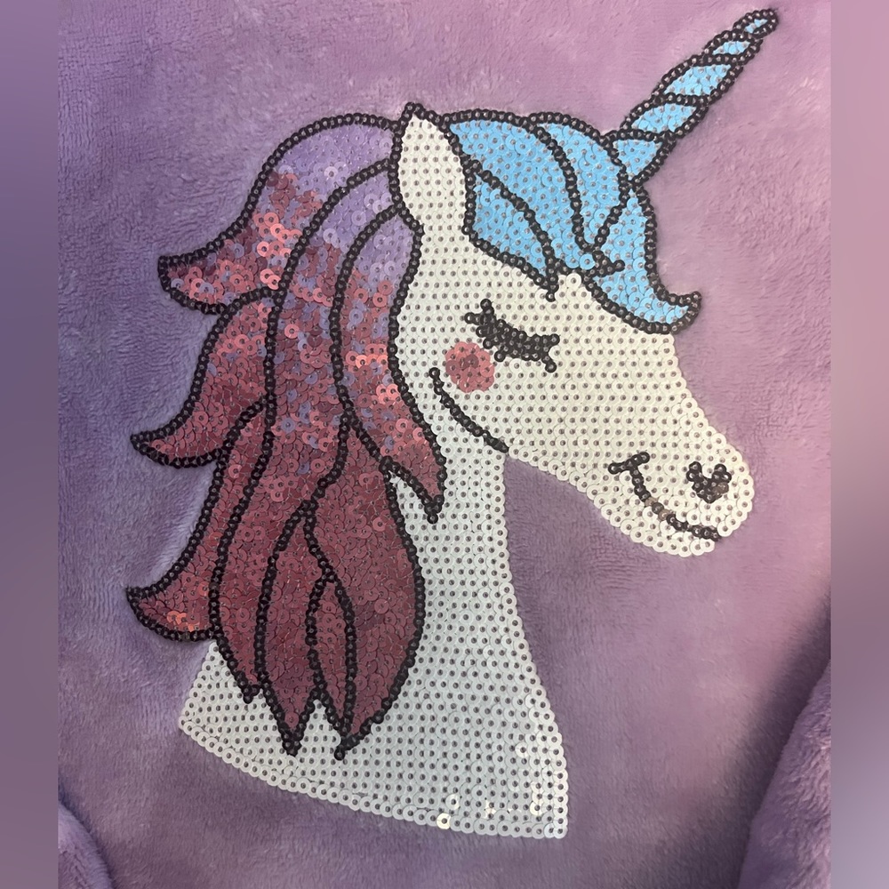 BCBG Girls size large Unicorn Hoodie!